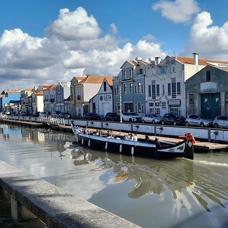 Light Blue Apartment Aveiro Luaran gambar